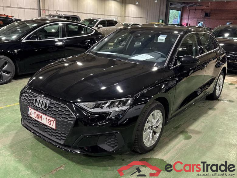AUDI A3 SPORTBACK 1.4 40 TFSI E S TRONIC SPORTB ATTRACTION