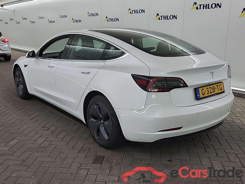 Tesla Model 3 Standard Range Plus RWD 4D 211kW #4