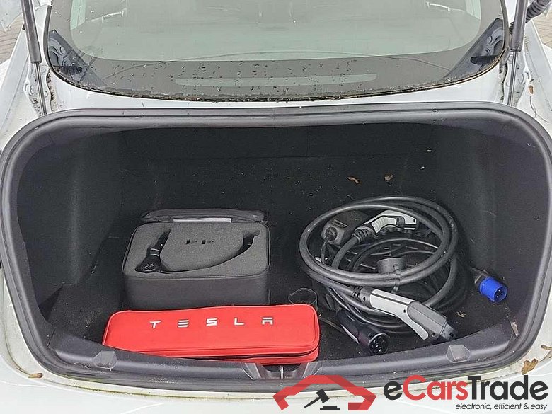 Tesla Model 3 Standard Range Plus RWD 4D 211kW #5