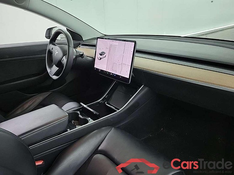 Tesla Model 3 Standard Range Plus RWD 4D 211kW #6