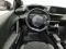 preview Peugeot 208 #5