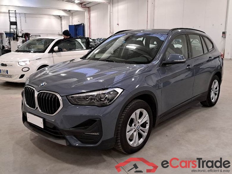 BMW 49 BMW X1 / 2019 / 5P / SUV XDRIVE 25E BUSINESS ADVANTAGE AUTOMATICO
