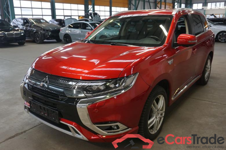 Mitsubishi Outlander ´07 MITSUBISHI Outlander 2.4 4WD Plug-In Hybrid Plus 5d 99kW