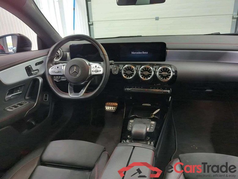 MERCEDES-BENZ CLA-klasse 200 d Bns Solut. AMG #3