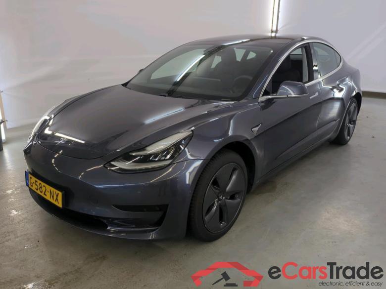 Tesla Model 3 '18 BEV Tesla Model 3 Standard Range Plus RWD 4d #1