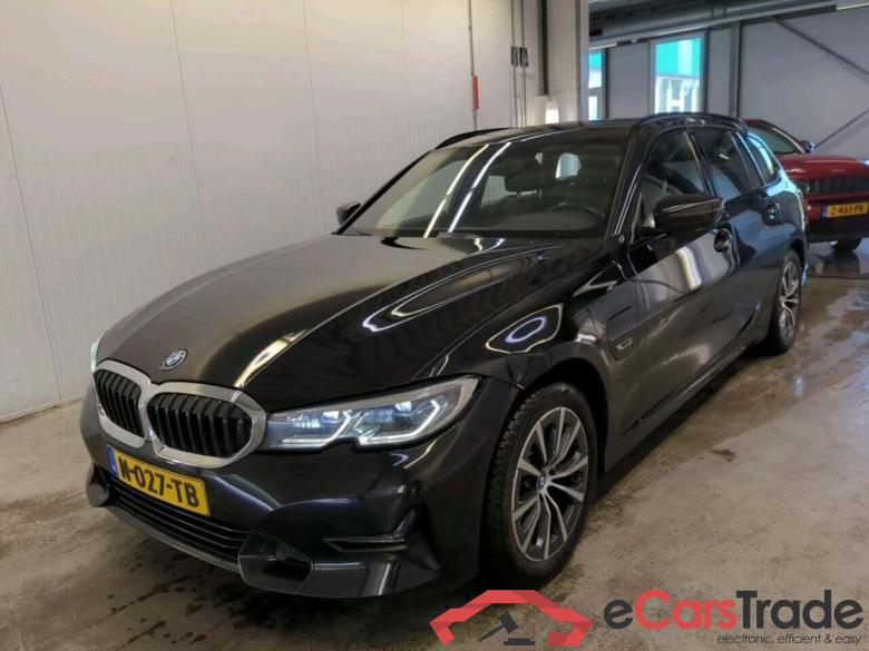 BMW 3-serie Touring 320e Bns Ed.P #1