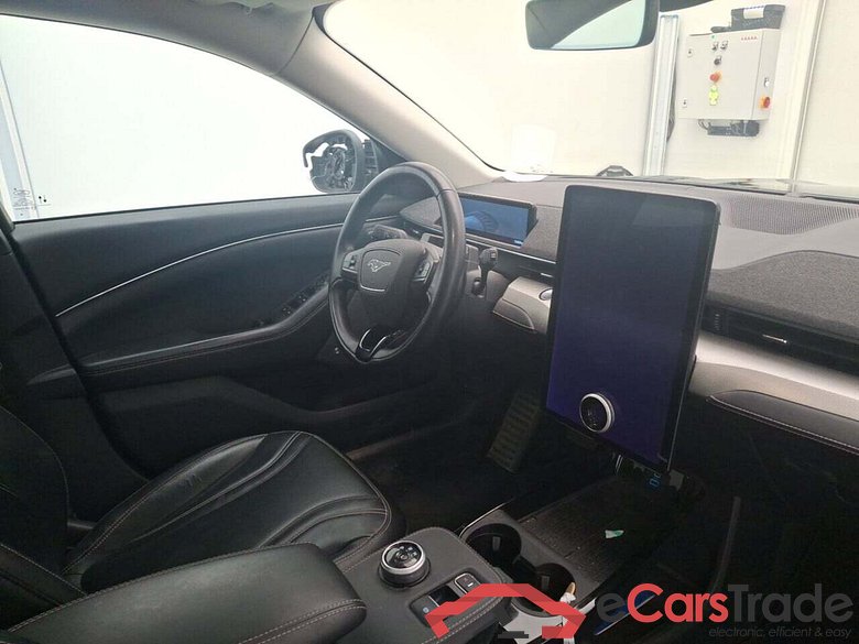 FORD MUSTANG MACH-E EXTENDED RANGE RWD 99KWH 210KW #3