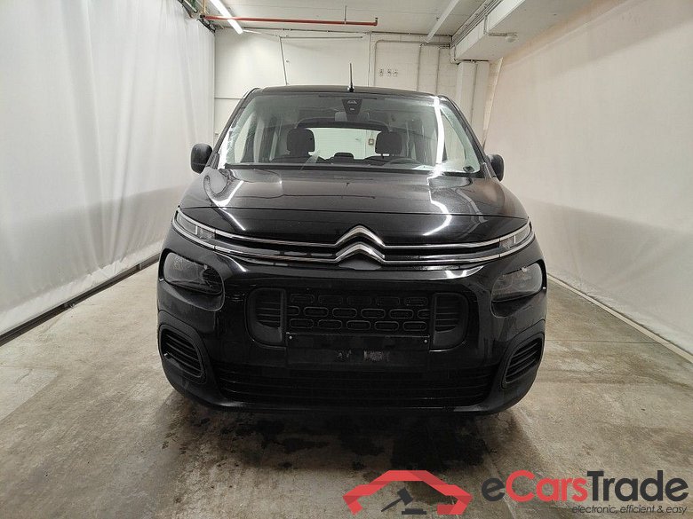 Citroën Berlingo Multispace 1.2 PureTech 110 MAN6 S&S Live M 5d #1