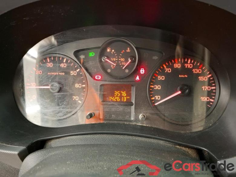 Citroen BlueHDi 75 BVM Club M Berlingo Fourgon Club L1 (Court) 1.6 BlueHDi 75CV BVM5 E6 #6