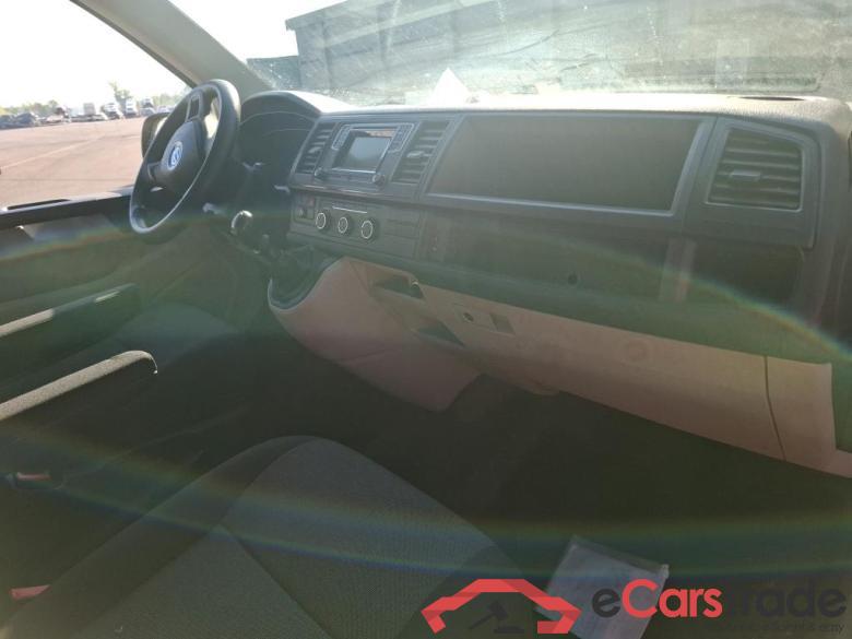 Volkswagen 2.0 TDi 102 L1H1 Business Line T6 Transporter Fourgon 2.0 100CV BVM5 #5