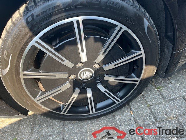 PORSCHE Taycan Taycan #3