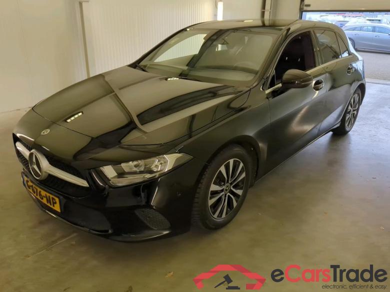 Mercedes A-Class '18 Mercedes-Benz A-Klasse A 180 7G-DCT Business Solution 5d #1