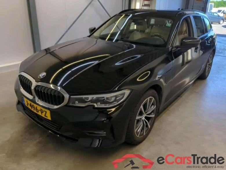 BMW 3-serie Touring 330e eDrive Edition #1