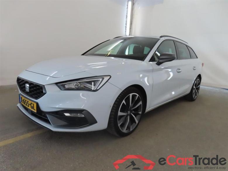 SEAT Leon Sportstourer 2.0 TDI FR Launch Ed #1