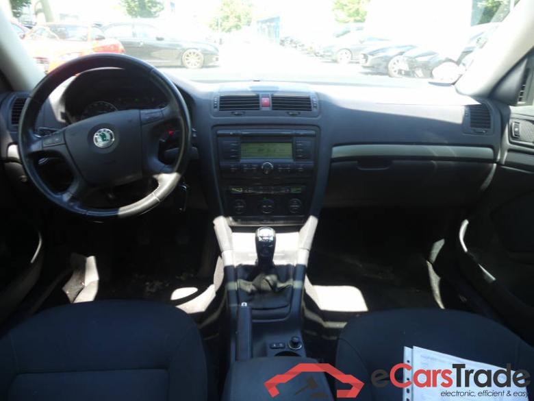 Skoda DE - Kb5 1.8 TFSI / TSI EU4, Elegance, 2007 - 2008 Octavia Combi #5