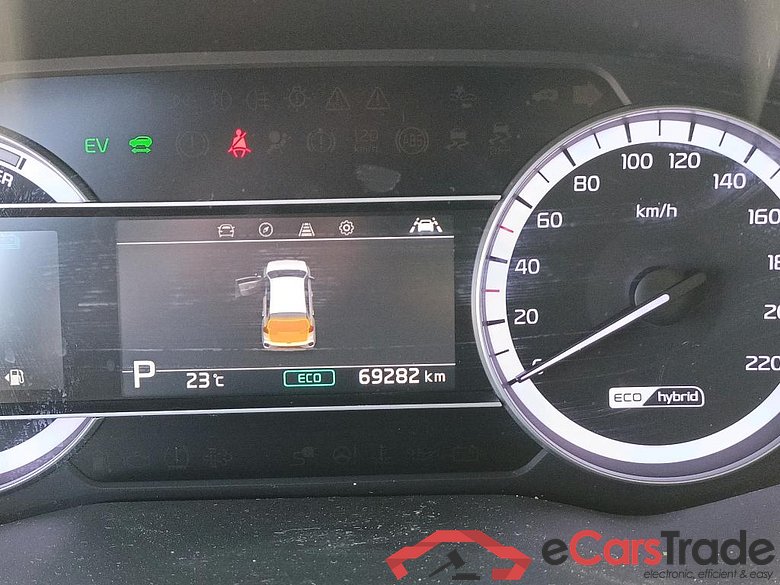 Kia 1.6 GDi HEV 104kW (141CV) Drive Niro Drive 1.6 105CV AT6 E6d #5