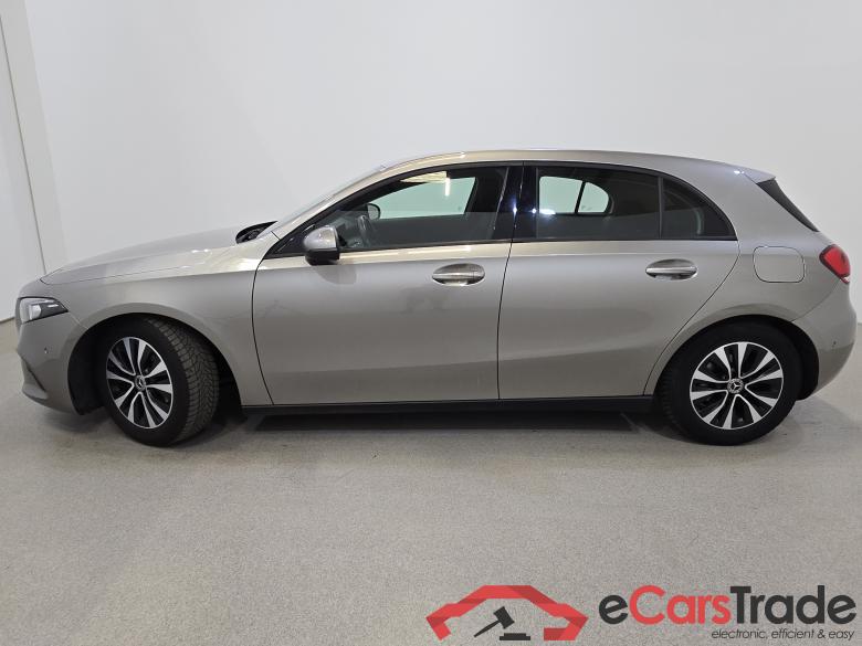 Mercedes A 180d LED-Xenon Widescreen Navi KeylessGo Camera Klima PDC ... #2