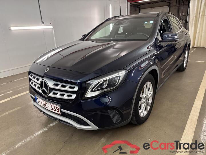 Mercedes GLA CLASSE GLA DIESEL (X156) - 2017 GLA 200 d Business Solution 100kw/136pk 5D/P I7 #1