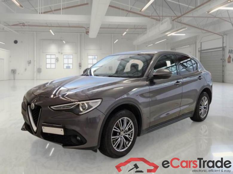 AlfaRomeo 190 BUS ALFA ROMEO STELVIO / 2017 / 5P / SUV 2.2 TURBO DIESEL 190CV BUSINESS AT8 Q4 #1