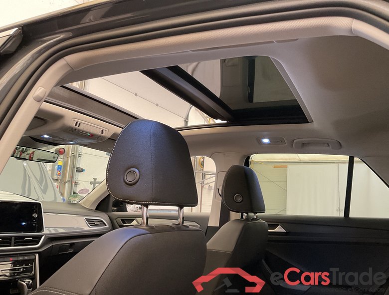 VOLKSWAGEN T-Roc T-Roc Style Business 1.5 TSI OPF 110 kW (150 ch) 7 vitesses DSG #4