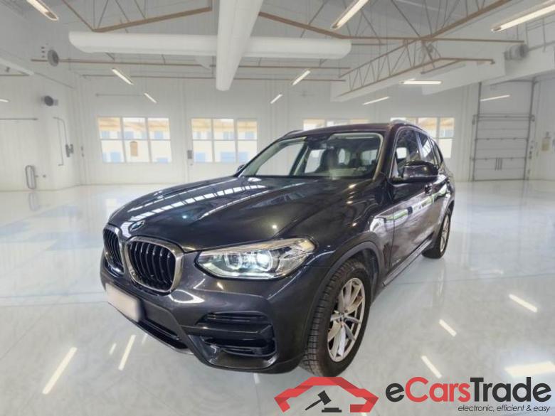 BMW 32 BMW X3 / 2017 / 5P / SUV XDRIVE 20D BUSINESS ADVANTAGE #1