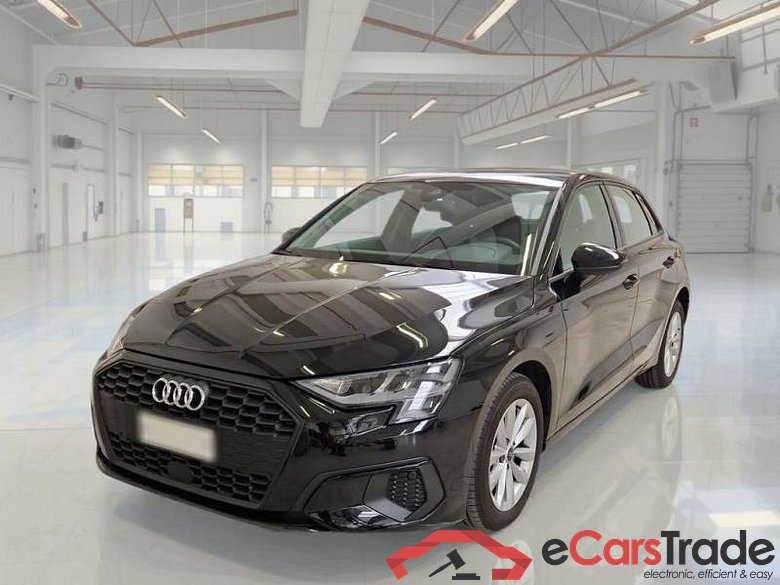 Audi 20 AUDI A3 / 2020 / 5P / BERLINA 35 TDI S TRONIC BUSINESS S.BACK #1