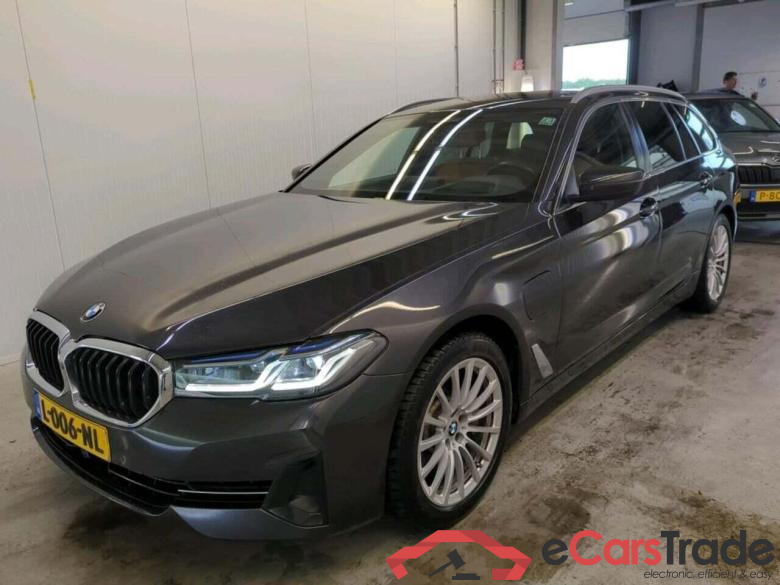 BMW 5-serie Touring 530e xD Bns Edit.+