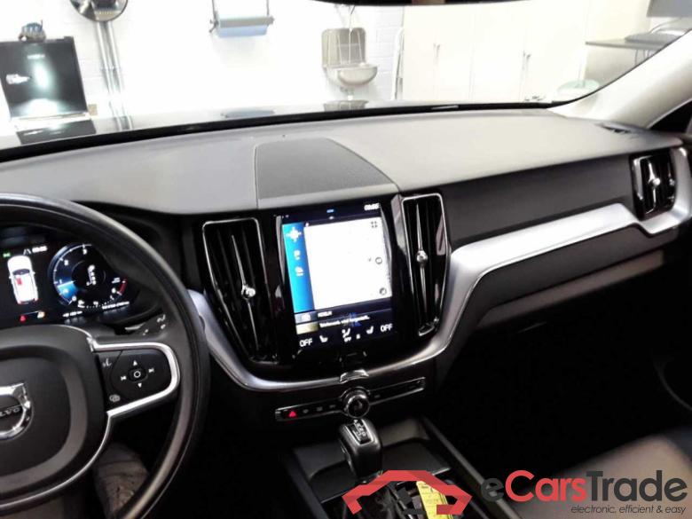 Volvo XC60 (03.2017->) DE - SUV5 D4 2WD EU6d-T, Momentum Pro (EURO 6d-TEMP), 2019 - 2020 #6