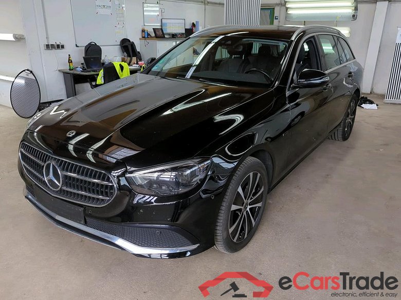 Mercedes E-Class Wagon ´16 E -Klasse T-Modell E 300 de 4Matic (213.211)Avantgarde 2.0 225KW AT9 E6d #1