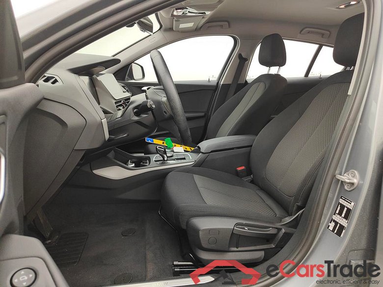 BMW 118d Aut. LED-Xenon LC-Pro Navi-Pro KeylessGo Camera Klima PDC ... #5