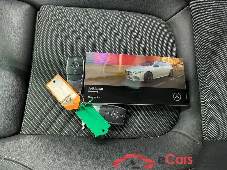 Mercedes A-Class '18 Mercedes-Benz A-Klasse A 180 d Business Solution Limited DCT 5d #4