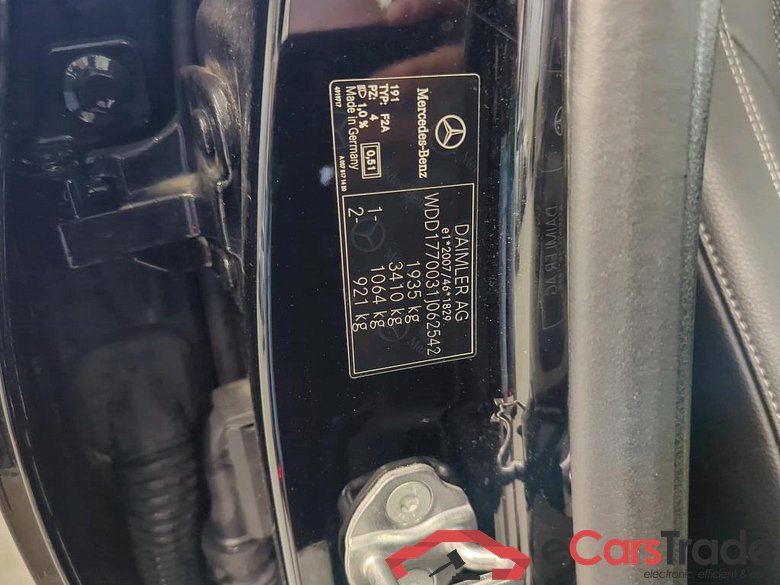 Mercedes A-Class '18 Mercedes-Benz A-Klasse A 180 d Business Solution Limited DCT 5d #6