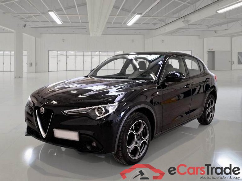 AlfaRomeo 91 ALFA ROMEO STELVIO / 2017 / 5P / SUV 2.2 TD 210 CV TI AT8 Q4 #1