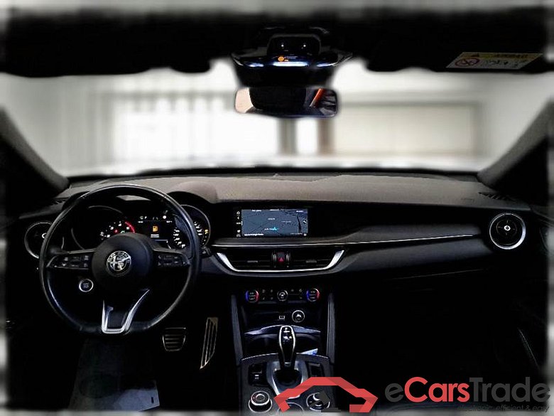 AlfaRomeo 91 ALFA ROMEO STELVIO / 2017 / 5P / SUV 2.2 TD 210 CV TI AT8 Q4 #3