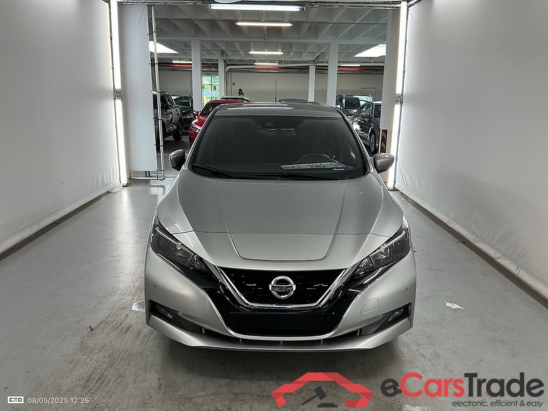 NISSAN Leaf ELECTRIC BEV 40KWH N-CONNECTA