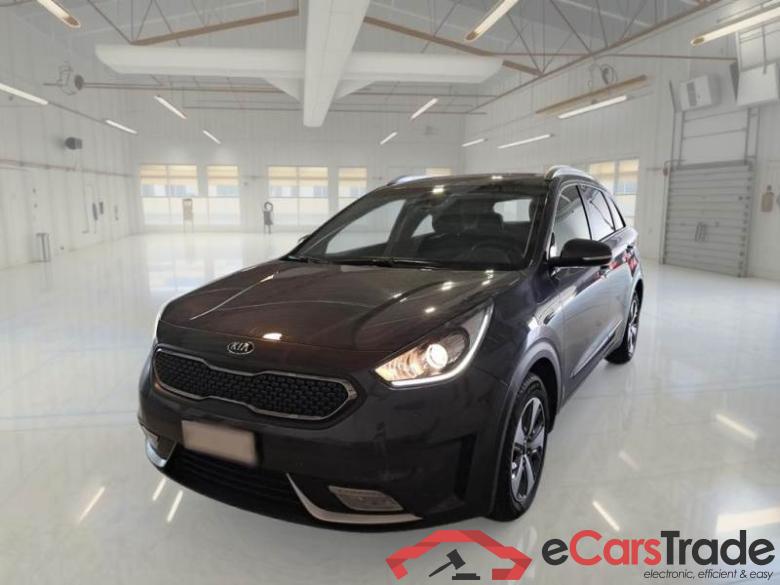 Kia 3 KIA NIRO / 2016 / 5P / BERLINA 1.6 HEV GDI STYLE DCT #1