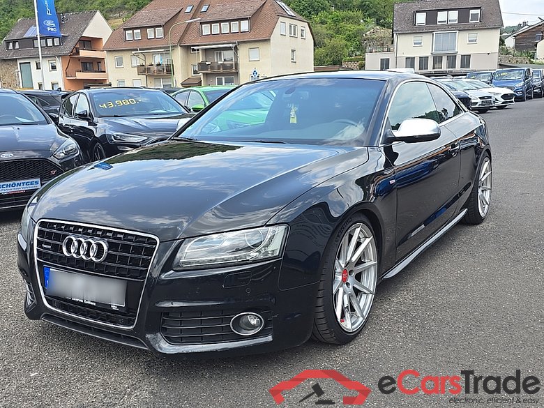 Audi 3.0 TDI quattro (176kW) A5 Coupe #1
