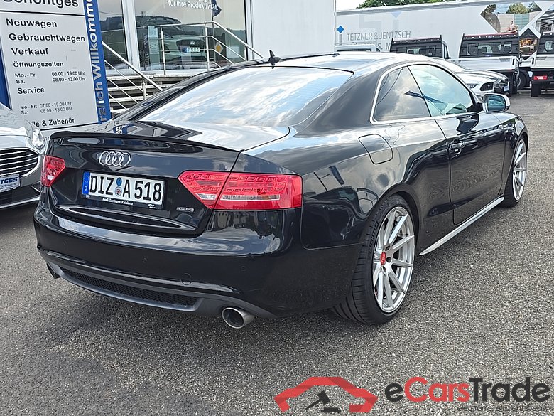 Audi 3.0 TDI quattro (176kW) A5 Coupe #4