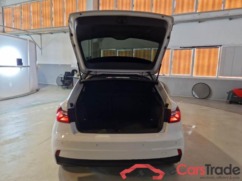 Audi 63 AUDI A1 / 2018 / 5P / BERLINA 30 TFSI ADMIRED SPORTBACK #5