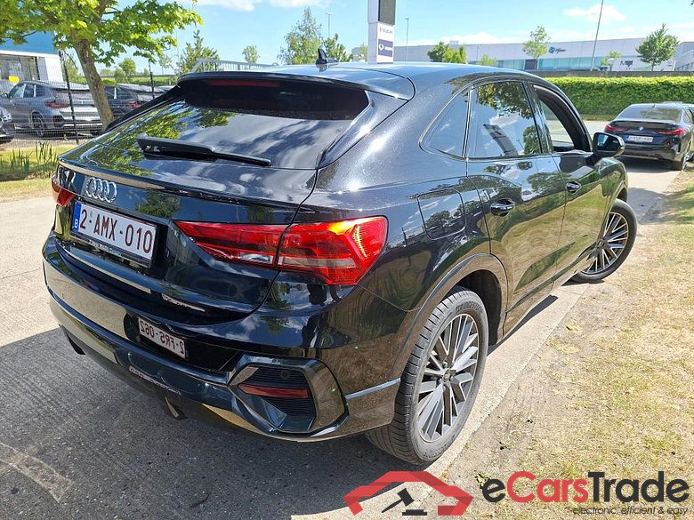 AUDI - AUD Q3 SB 35 TFSI 150PK S-Tronic Pack Business Plus With Alcantara Sport Seats & Shadow Look & Towing Hook * PETROL * #2