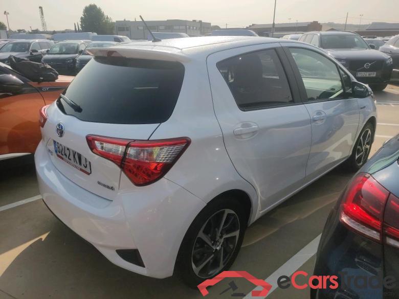 Toyota 1.5 Hybrid Feel TOYOTA Yaris / 2017 / 5P / berlina con portón 1.5 Hybrid Feel #2