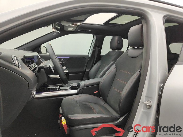 MERCEDES CLASSE GLA DIESEL (H247) GLA 200 d 150 4-Matic Business Solution 5d #6