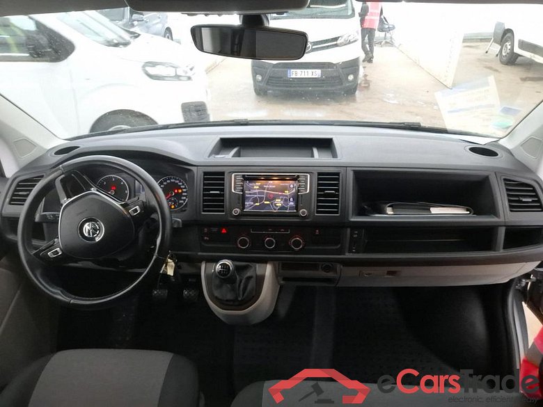 Volkswagen 2.0 TDi 150 L2H1 Business Line Plus T6 Transporter Fourgon lang 2.0 TDI 150CV BVM6 E6 #5
