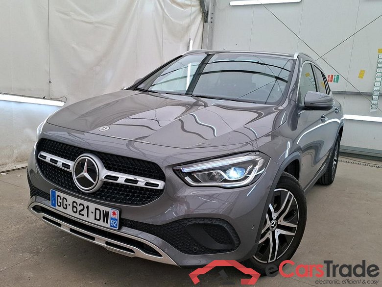 Mercedes 1.3 GLA 200 BUSINESS LINE DCT MERCEDES-BENZ GLA / 2020 / 5P / SUV 1.3 GLA 200 BUSINESS LINE DCT #1