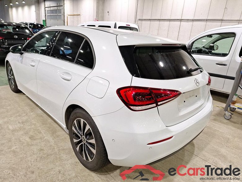 MERCEDES-BENZ A-Klasse 1.5 A 180 D BUSINESS SOLUTION #3