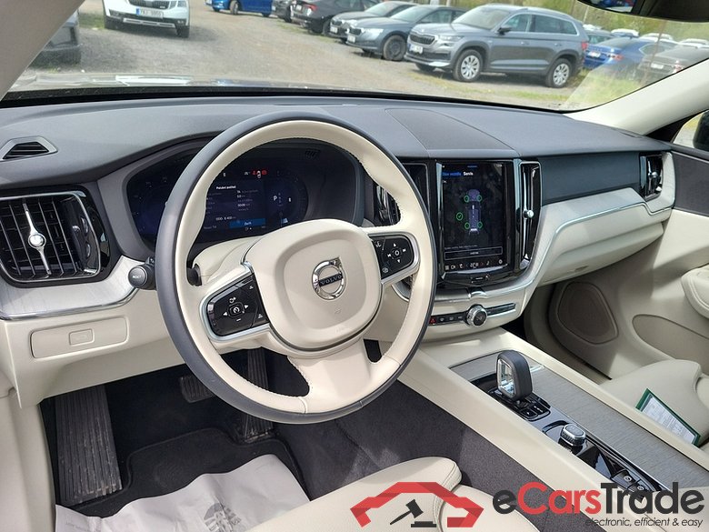 Volvo  XC60 (2008) XC60 B5 ben.Plus Dark AWD AT #5