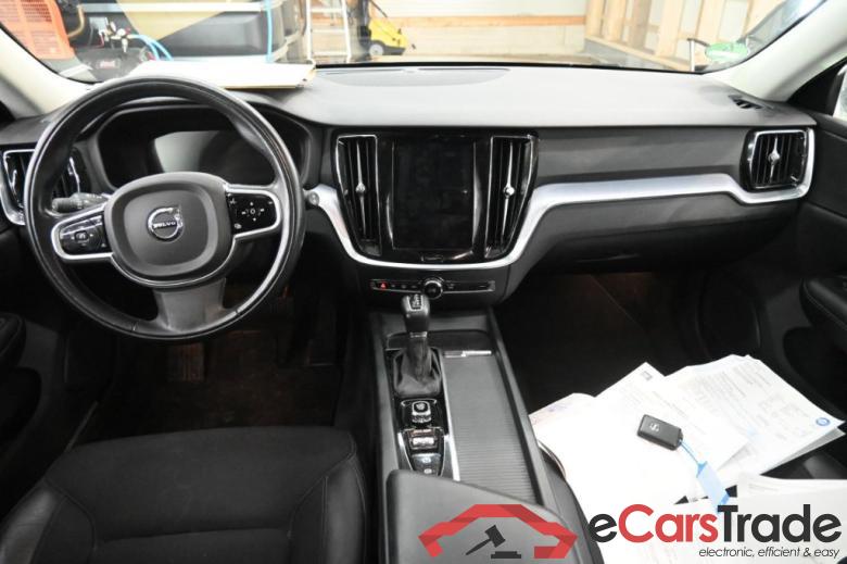 Volvo V60 ´18 V60 Kombi Momentum 2.0 D4 140KW E6dT #3