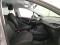 preview Peugeot 208 #5