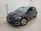 preview Volkswagen Golf #0