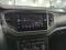 preview Volkswagen T-Roc #2